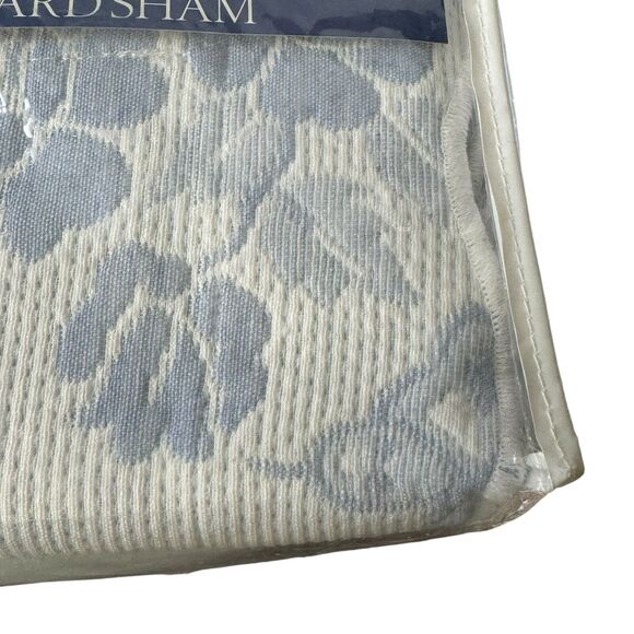 Shavel Vintage Matelasse 1 Standard Sham Fits pillow 20”x29.5” Blue Fauna - Picture 15 of 16